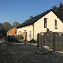 Dom w Arkadiach - dwa budynki dwulokalowe - Jasienica