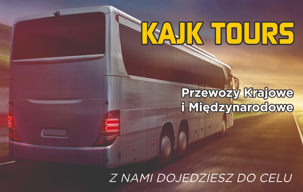 Srebrny autokar 'KAJK TOURS' w ruchu, z napisem 'Przewozy Krajowe i Międzynarodowe', na tle drogi o zmierzchu, z hasłem 'Z NAMI DOJEDZIESZ DO CELU'.