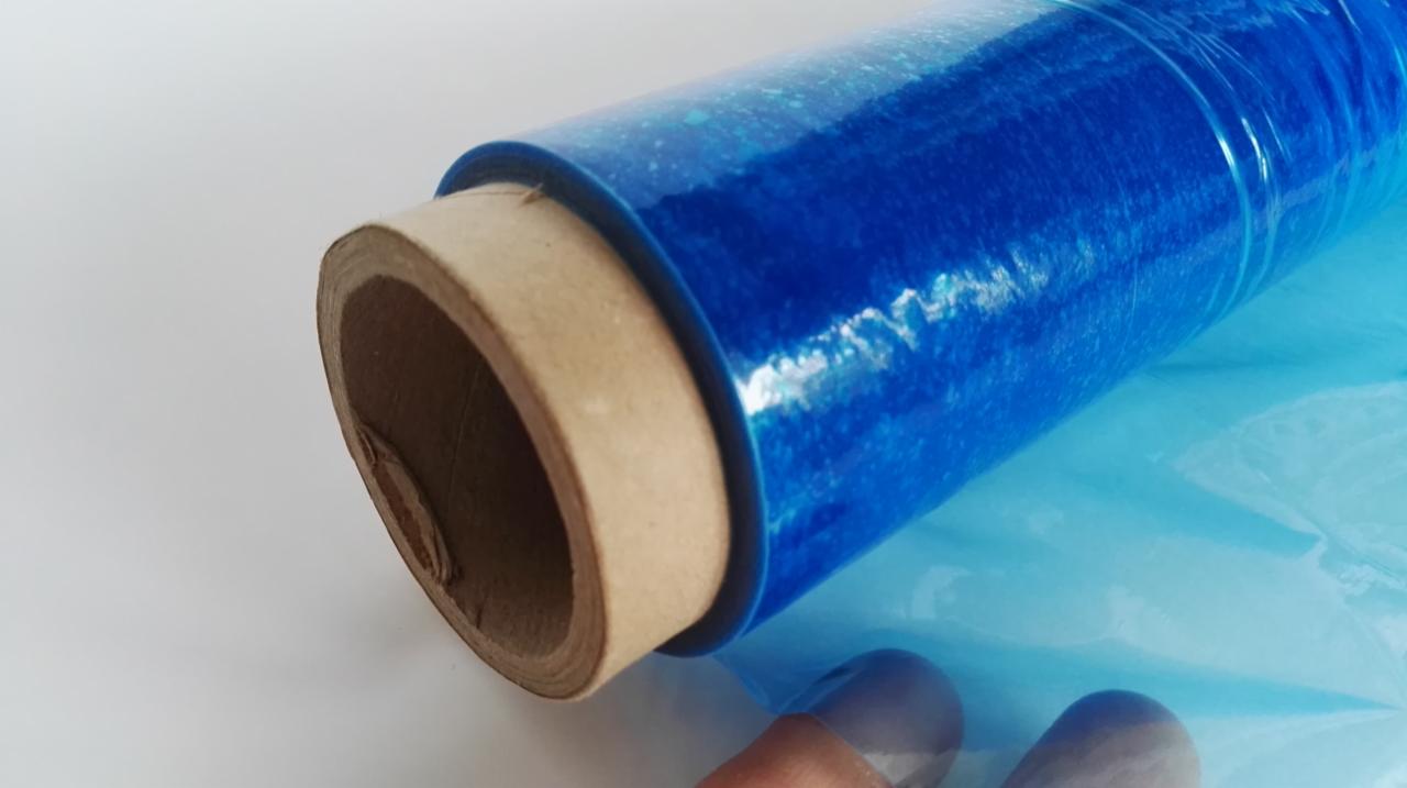 folia ochronna klejąca niebieska