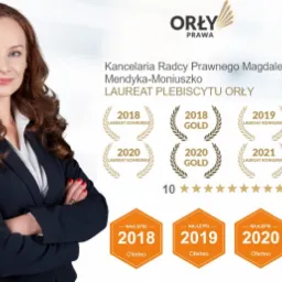 Portret kobiety w ciemnej marynarce na tle logo i nagród Kancelarii Radcy Prawnego Magdalena Mendyka-Moniuszko, laureata plebiscytu Orły z lat 2018-2021 oraz nagród Oferteo Najlepsi 2018-2021.