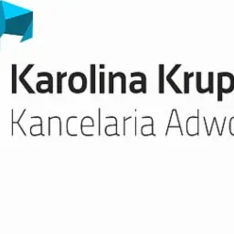 Minimalistyczne logo: błękitny, geometryczny ptak obok napisu 'Karolina Krupińska Kancelaria Adwokacka' w szarości. Prosta elegancja.