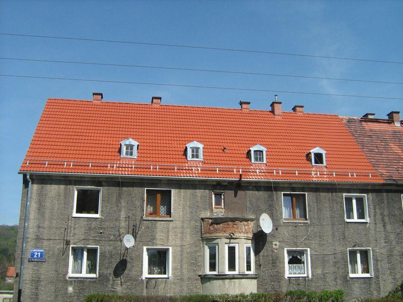 Namysłowskiego 21 (dachówka cementowa Eronit)