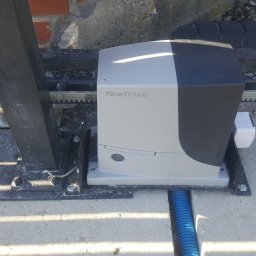 Bramy garażowe Chmielnik 1