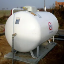 zbiornik V - 2700 naz