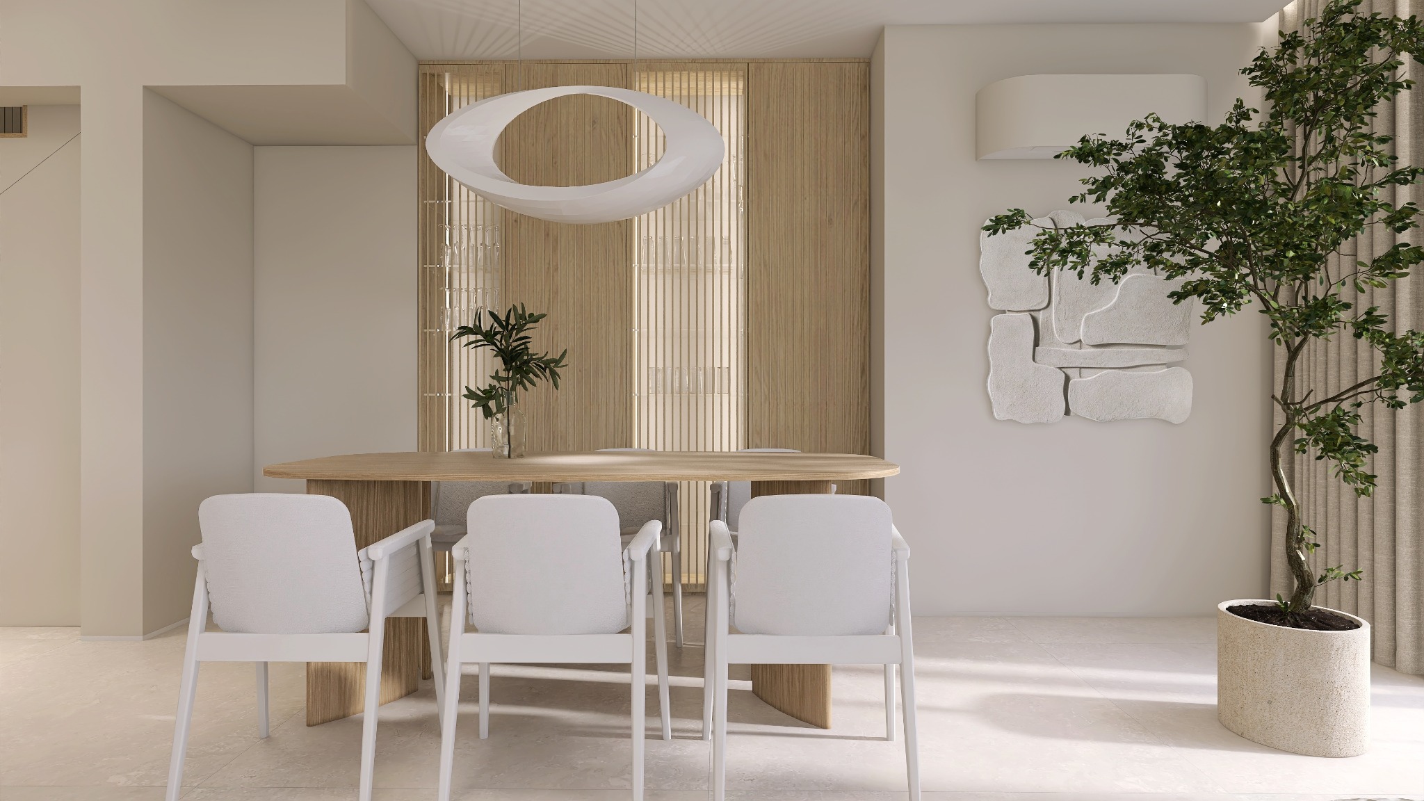 Jasna jadalnia w Bielsku-Białej: drewniany stół z białymi krzesłami, modernistyczna lampa, dekoracja ścienna z kamienia i zielone drzewko w donicy.