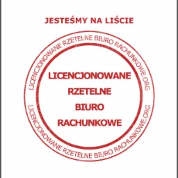 Czerwona pieczęć z napisem 'Licencjonowane Rzetelne Biuro Rachunkowe' i tekstem 'Jesteśmy na liście'. Grafika prezentuje wiarygodność i profesjonalizm.