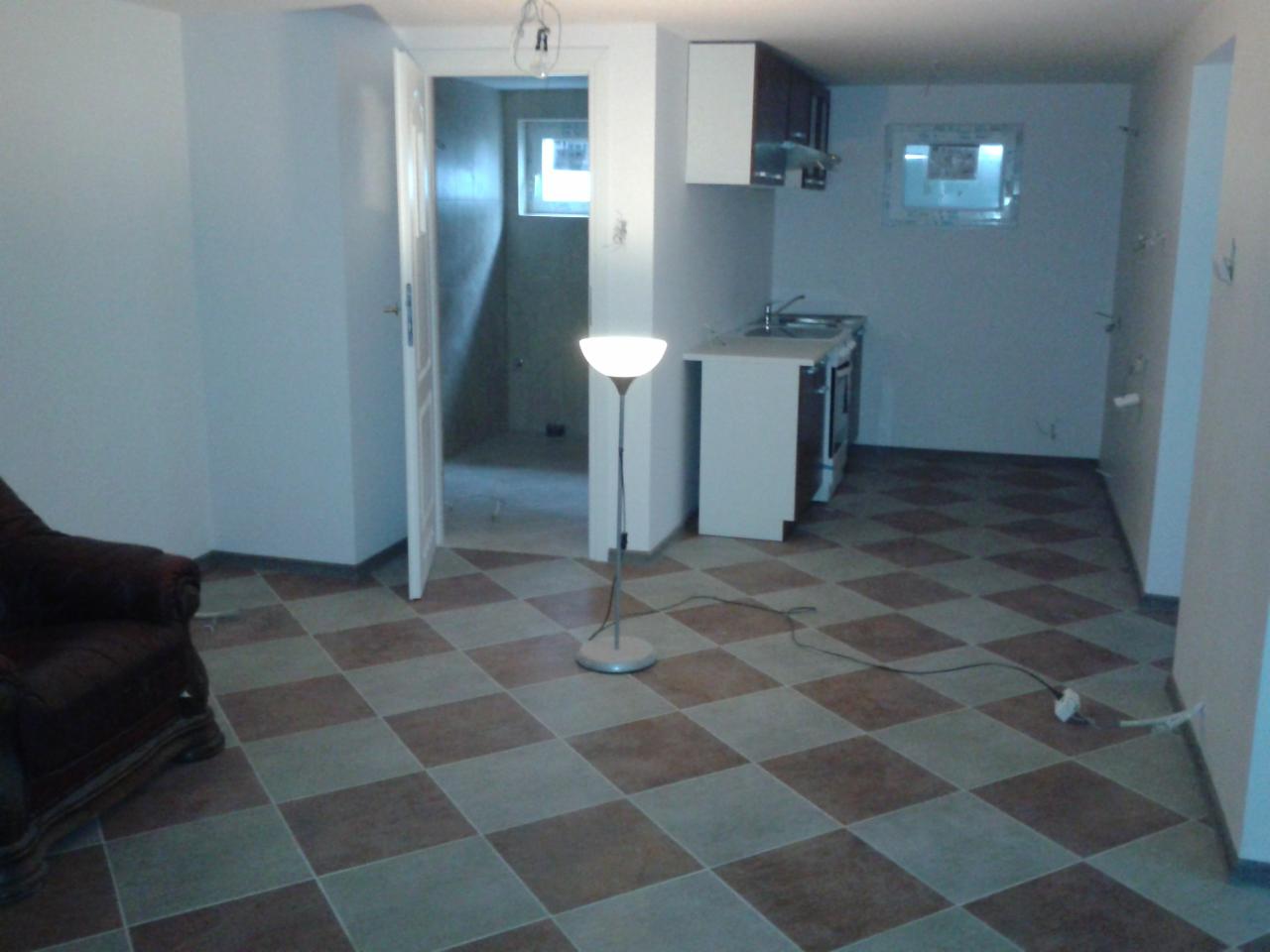 ulkadanie glazury i terakoty -Sadnes