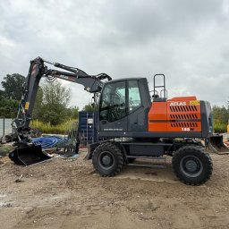 AN ELITE OLIVER OSIAL - Budowa Dom&oacute;w Piaseczno