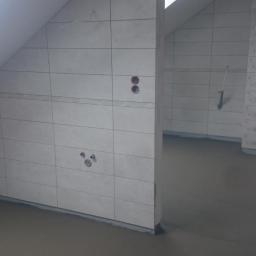 wyprowadzenie kątów ścian,hydroizolacja na piętrze