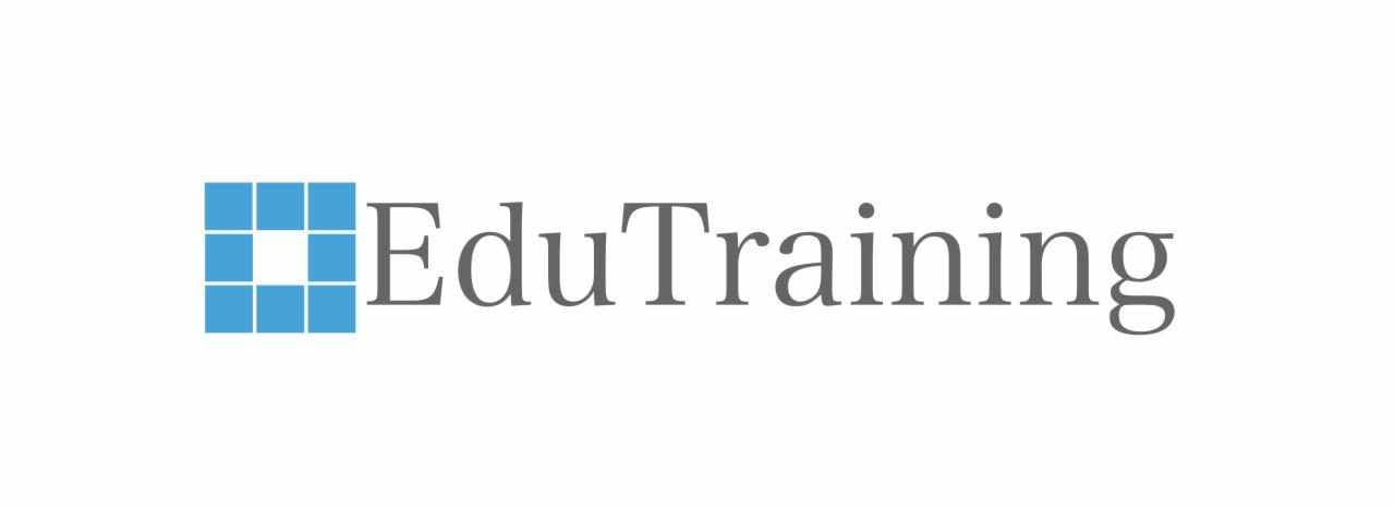 Logo EduTraining: niebieski kwadrat z pustym środkiem i szary napis. Minimalistyczny design na białym tle, sugerujący edukację i szkolenia.