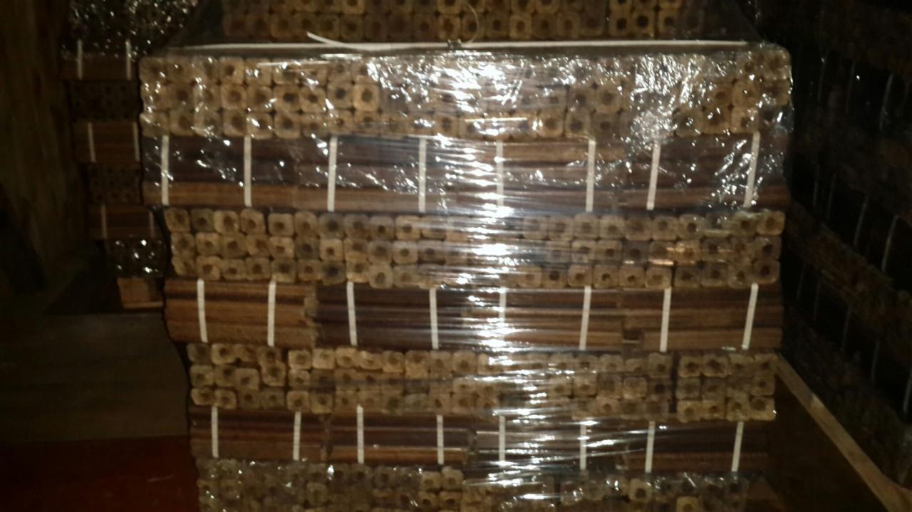 Brykiet Drzewny Pini & Kay