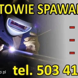 Spawacz w masce podczas pracy, spawanie rury metodą TIG, MAG, MIG. Reklama pogotowia spawalniczego 24h z numerem telefonu i adresem e-mail.