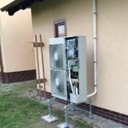 Pompa ciepła HT k. Oleśnicy 2014r.