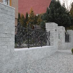  	  Ogrodzenia granitowe, betonowe, prefabrykowane