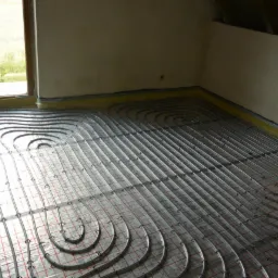 tece podłogówka pod pompe ciepła