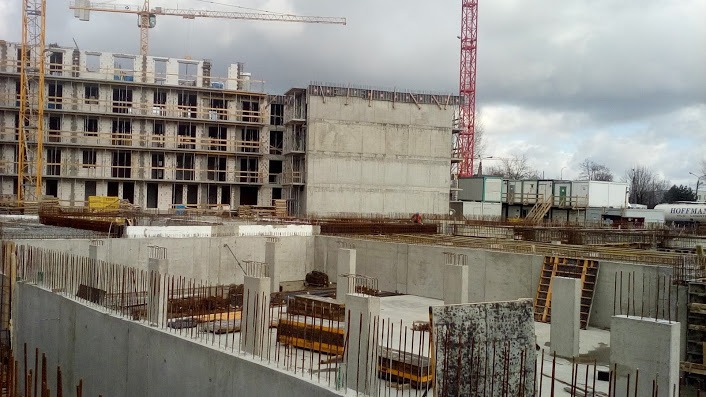 Budowa budynku wielorodzinnego z garażem podziemnym dla Profit Development