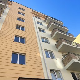 Malowanie elewacji Stare Babice 2