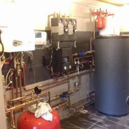 Wykonanie Kotłowni Gazowej Kocioł Ferroli ,Zbiornik Bufor Kospel 1000l,Oraz Dwa Zbiorniki Cwu 400l ,