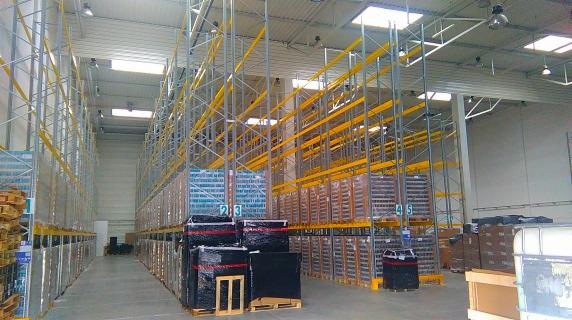 Przechowywanie MAGAZYNOWE. Przeładunki itd.