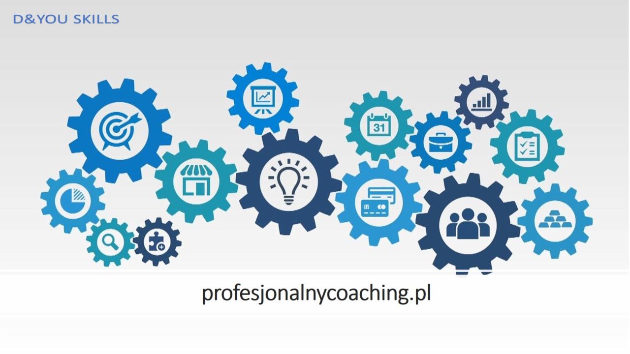 Grafika wektorowa przedstawiająca niebieskie koła zębate z ikonami symbolizującymi różne aspekty biznesu, takie jak target, sklep, żarówka, kalendarz, wykresy, praca zespołowa i zasoby,...