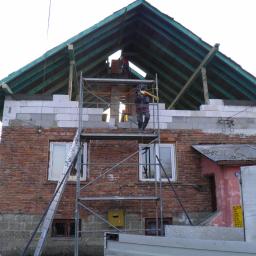 Dach w trakcie budowy