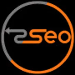 Logo firmy z nazwą '2SEO' stylizowane na strzałki w okręgu, gdzie górna część okręgu jest szara a dolna pomarańczowa, na czarnym tle.
