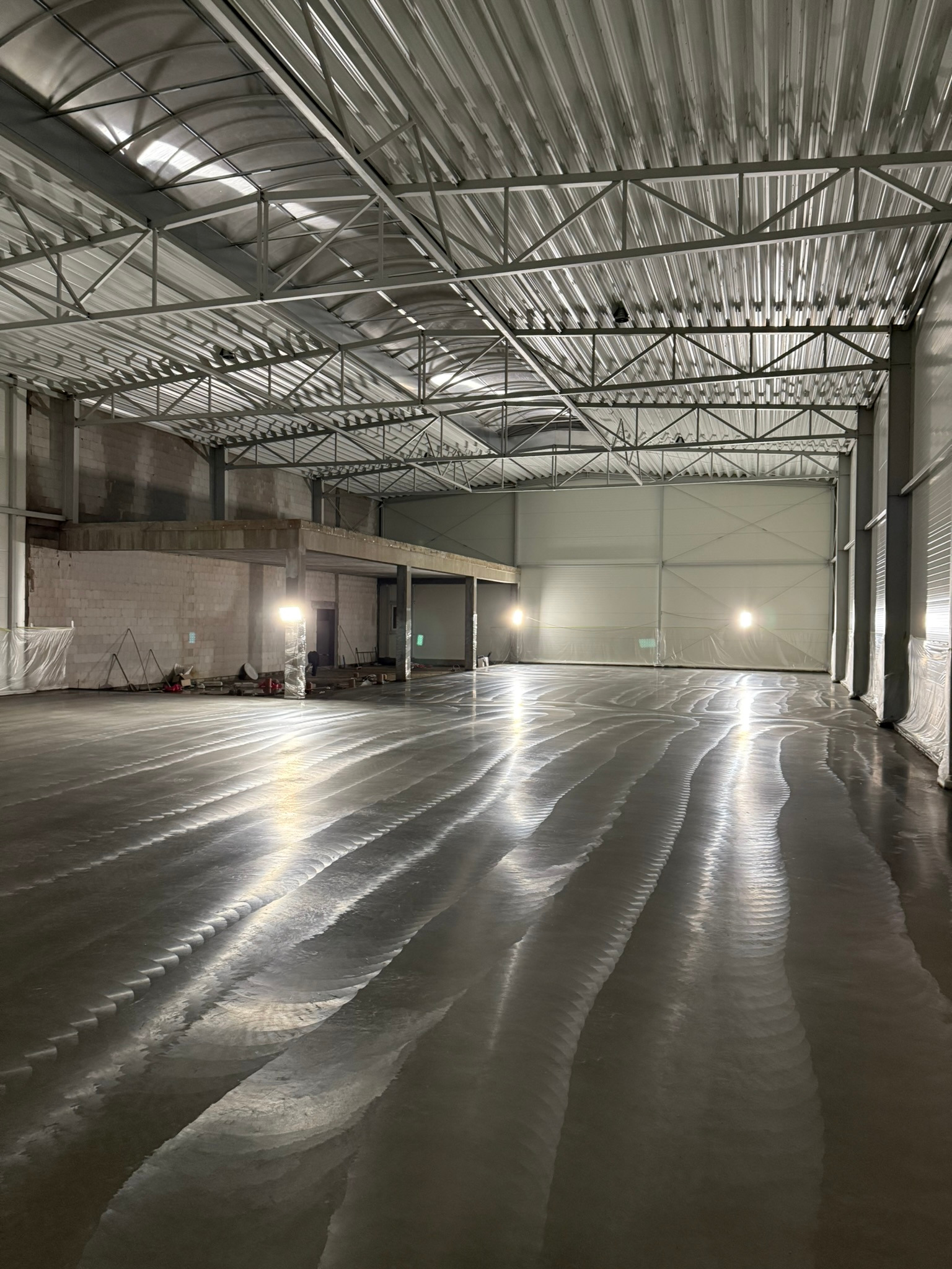 Wylewka przemysłowa Brzozów – realizacja pod warsztat i obiekt przemysłowy.