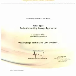 Skan certyfikatu ukończenia szkolenia 'Autoryzacja Techniczna CDN OPTIMA' firmy Comarch dla Artura Egera, wydany 08-09-2009, z podpisem Zbigniewa Rymarczyka.