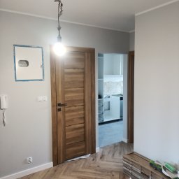 Układanie paneli Blachownia 1