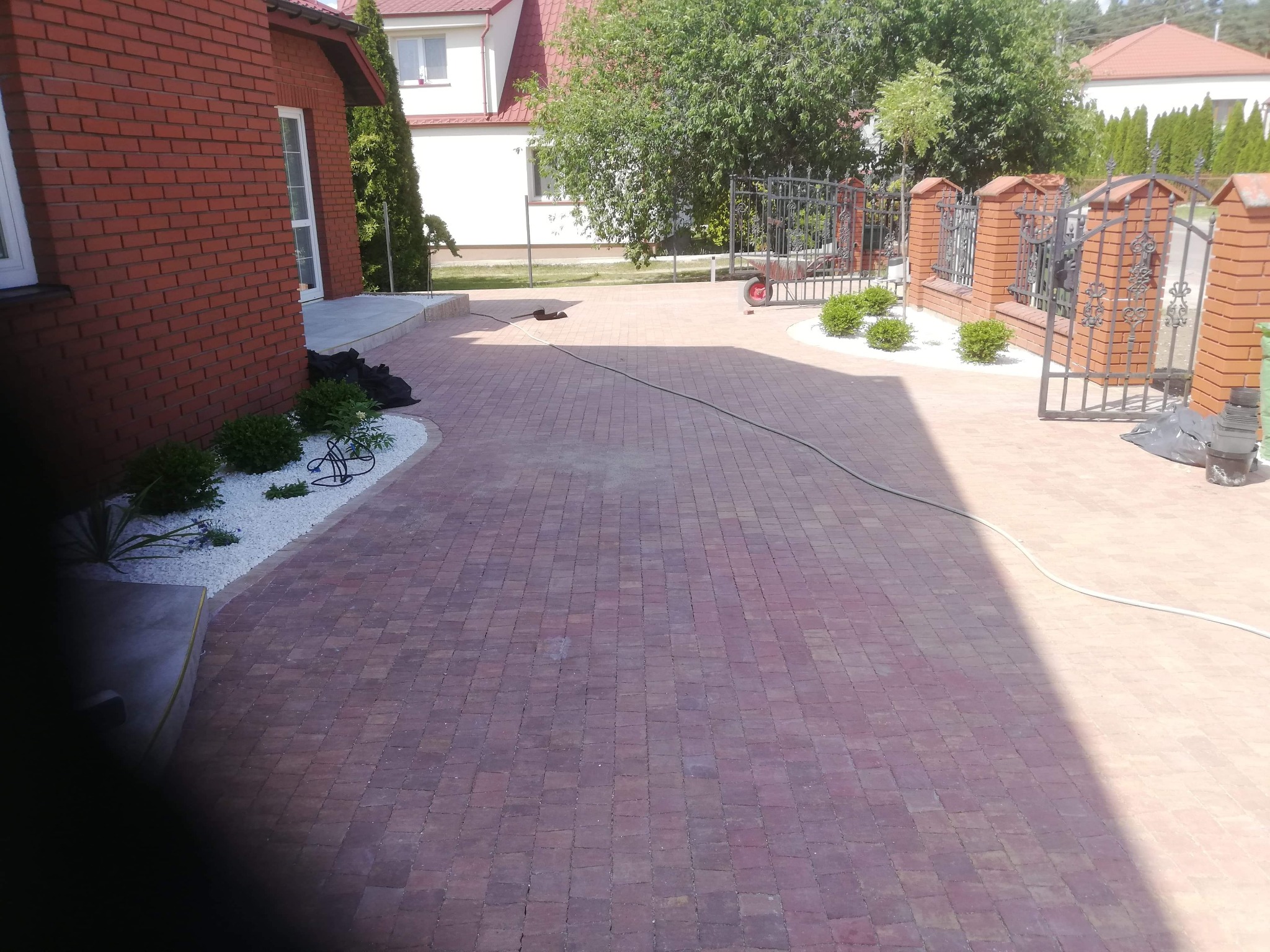 Układanie kostki brukowej