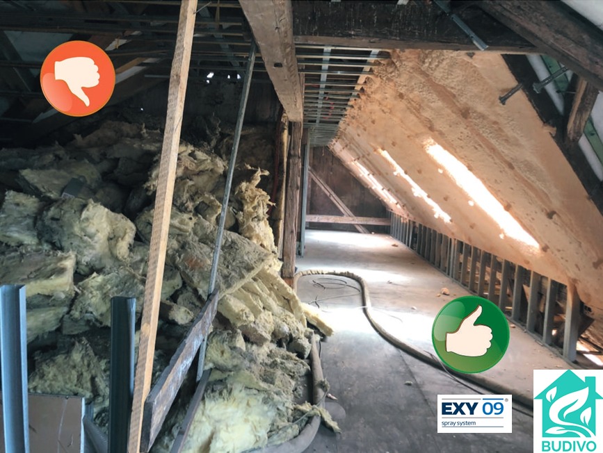 Poddasze przed (wełna mineralna) i po (pianka PUR) ociepleniu. Widoczne krokwie i okna dachowe. Częściowo ocieplona skośna ściana poddasza pianką.