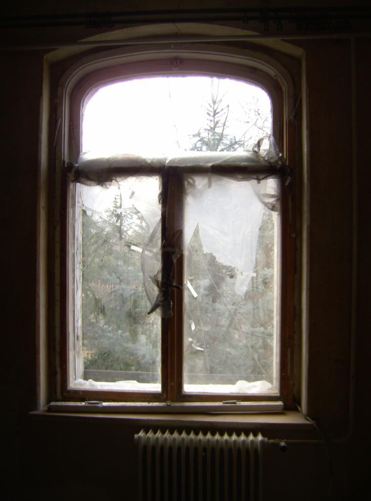 Renowacja okna łukowego skrzynkowego