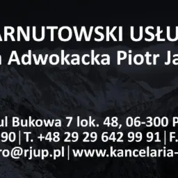 Wizytówka Kancelarii Adwokackiej Roguski Jarnutowski z Przasnysza: adres, telefony, e-mail i strona www na tle grafiki górskiego krajobrazu w odcieniach szarości.