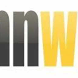 Logo 'rennWEAR' z czarno-żółtymi literami na białym tle.