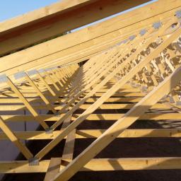 Ujeżdzalnia Koni Tatary gmina Kadzidło montaż projekt produkcja 1200 m2 dachu 