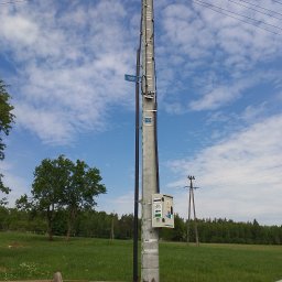 P&K - Stawianie słupków energetycznych NN niskiego napięcia