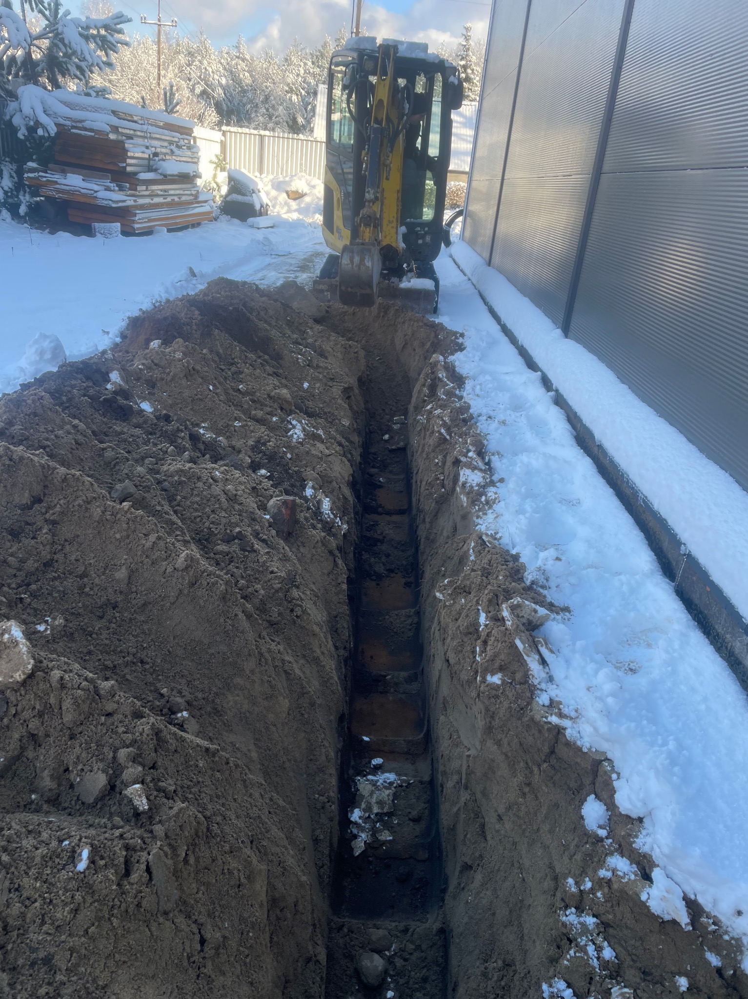 Wykop oraz ułożenie kabla