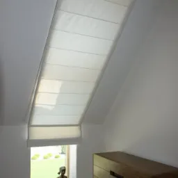 Rolety dachowe rzymskie