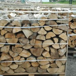 Drewno kominkowe ulożone na palecie 1mp