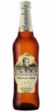 Butelka piwa Sandels Premium Beer na białym tle, z widoczną etykietą z portretem i nazwą marki.