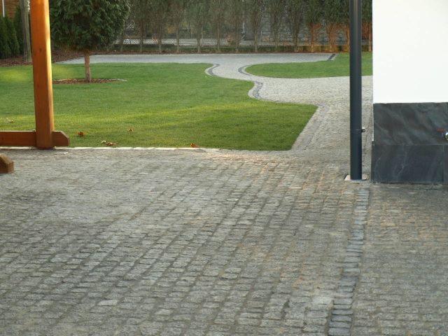 Nawierzchnie z kostki granitowej oraz betonowej