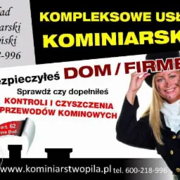 Reklama usług kominiarskich: uśmiechnięta kobieta w stroju kominiarza, z sadzą na twarzy, trzyma szczotkę do czyszczenia komina na tle tekstu reklamowego.