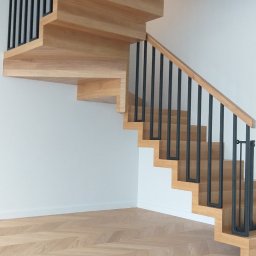 Schody drewniane Cegielnia 4