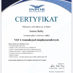 Certyfikat ukończenia szkolenia online VAT w transakcjach międzynarodowych dla Joanny Betlej, wydany przez INFOR z datą 13 grudnia 2023. Certyfikat wymienia zagadnienia szkoleniowe: VAT jako...