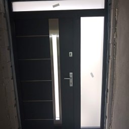 Drzwi zewnętrzne Poznań 13