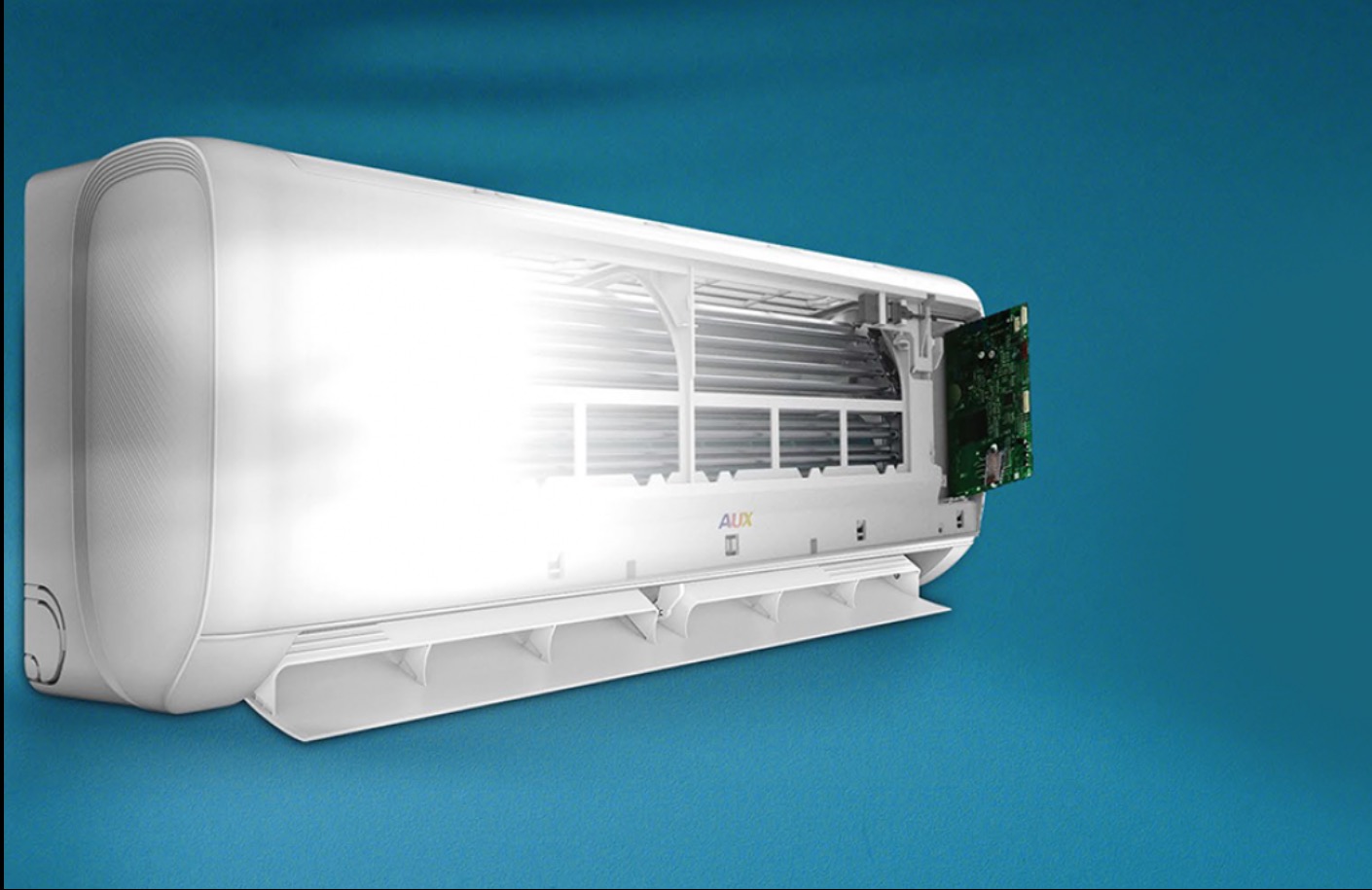 Wnętrze klimatyzatora ściennego marki AUX z widoczną płytą sterującą, na tle turkusowej ściany.