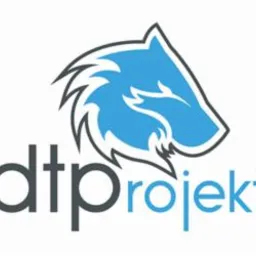 Niebiesko-szare logo firmy z motywem wilka i napisem 'dtpprojekt'.
