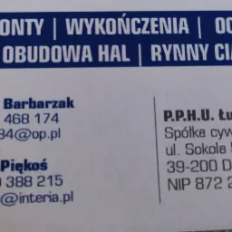 Wizytówka firmy z Pustkowa oferującej remonty, wykończenia, ocieplanie, obudowę hal i rynny ciągłe, z danymi kontaktowymi Łukasza Barbarzaka i Pawła Piękosia.