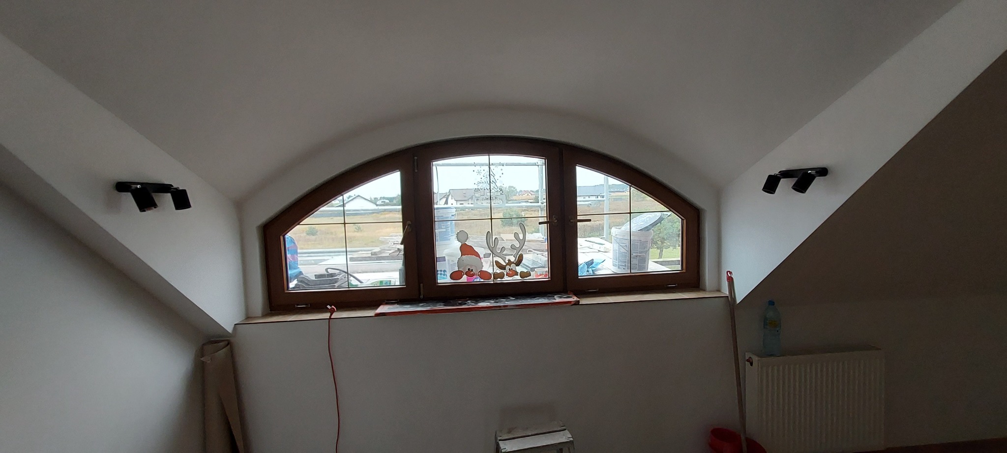 Efekt Koncowy Łokowego Sufitu na Stelażu