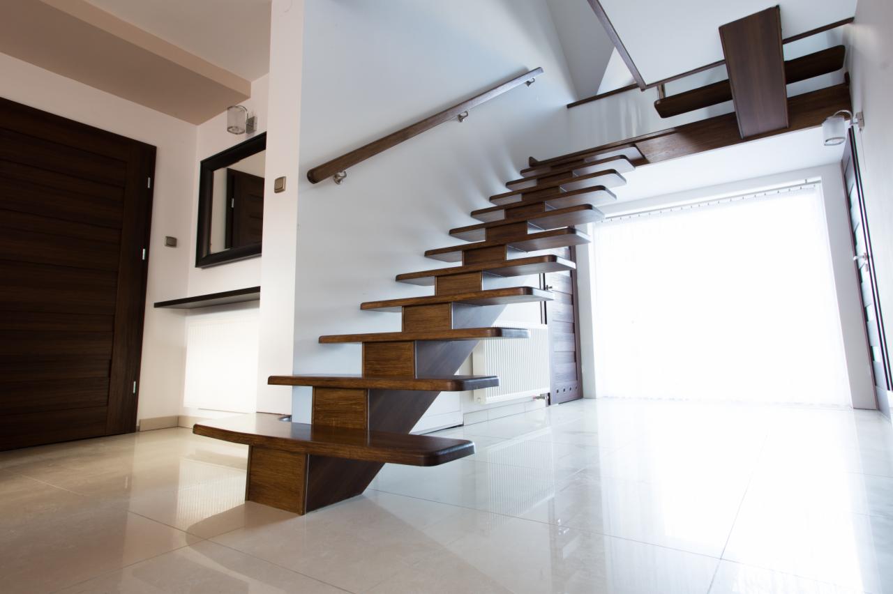 schody na belce centralnej